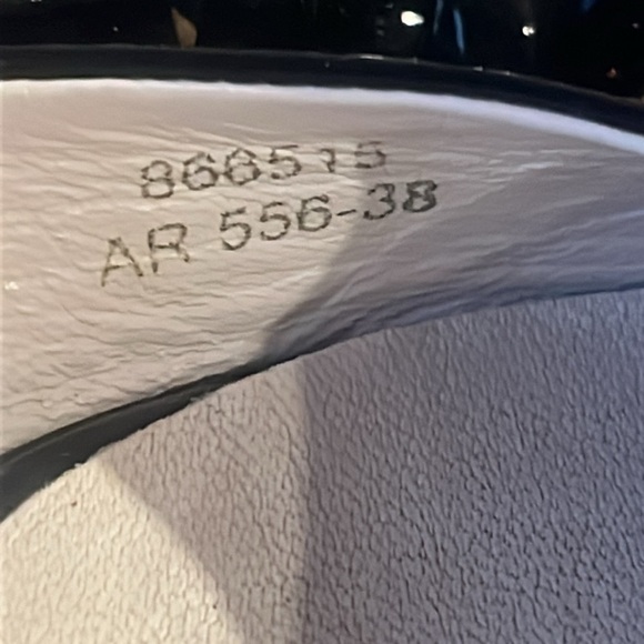 Boden Black Patent Leather Pointed Toe Slingback Flats - 38 - Picture 8 of 12